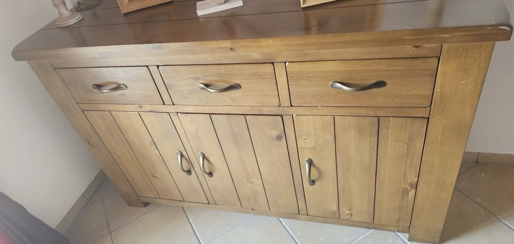 Aparador madeira maciça