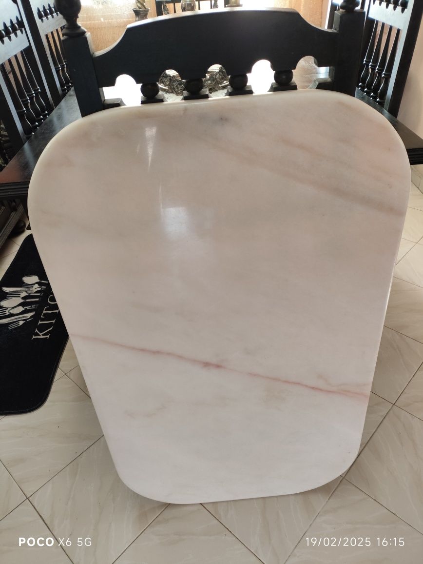 Pedra mármore Branca  100x60x2 cm