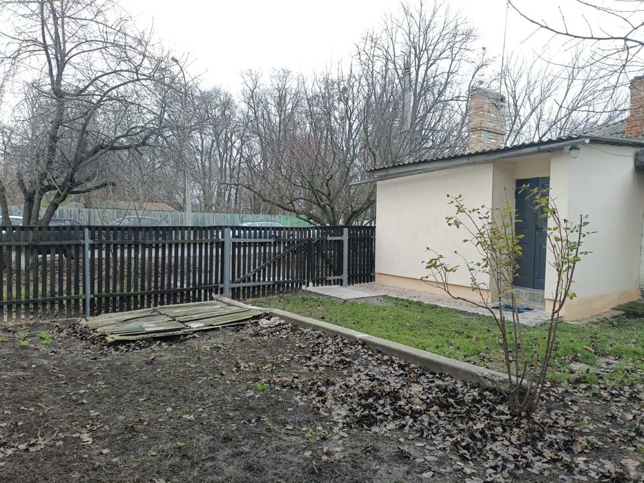 Продаж Частини будинка м.Золотоноша! Паркова зона.