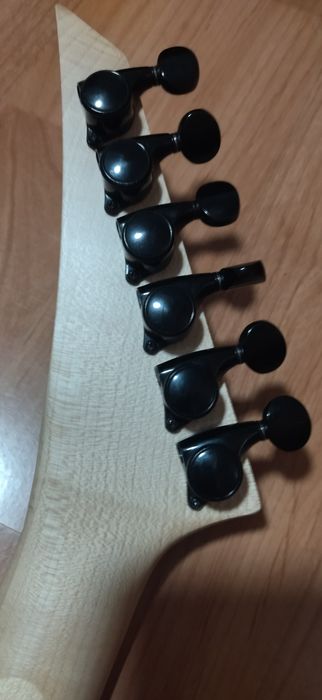 Guitarra Jackson JS32T Kelly com locking tuners