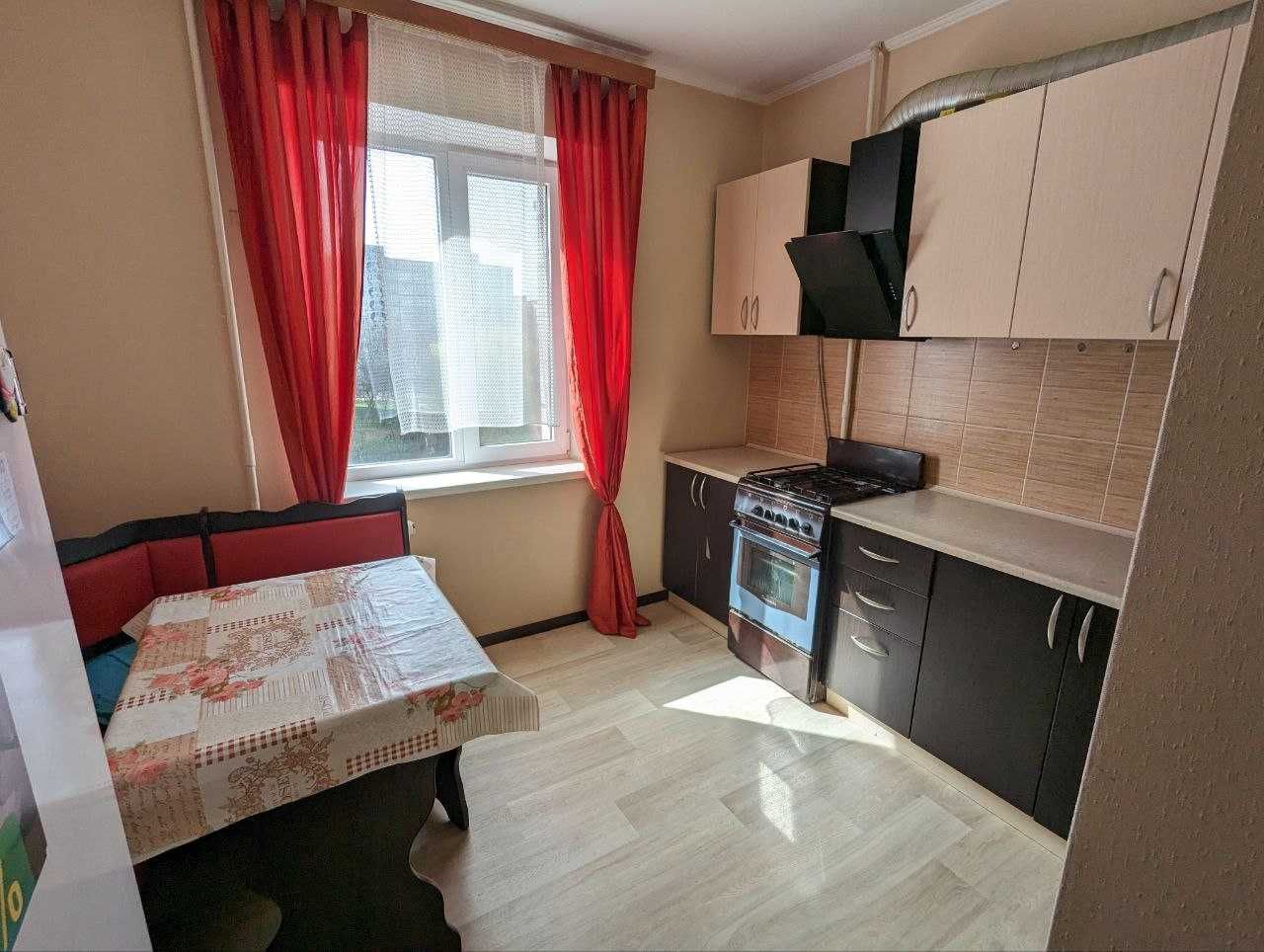 Здам  1о кімн квартира Північний