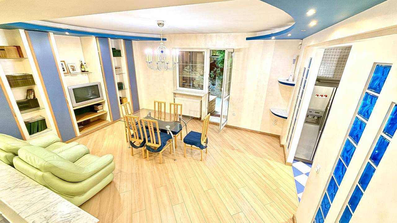 Будинок для душі й творчості та ще й в Центрі! 200 м² розкошу і статку