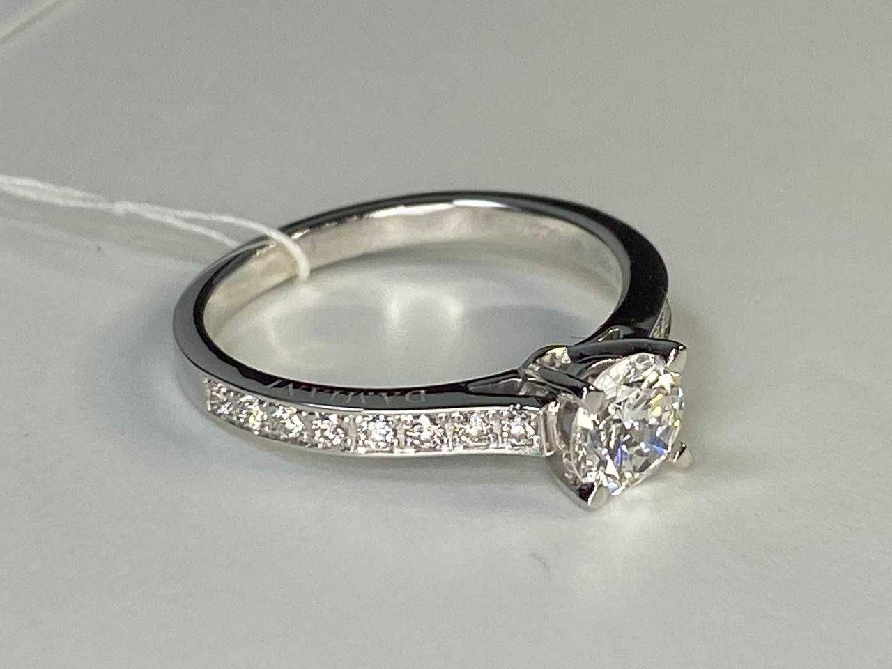 Каблучка з діамантами Damiani