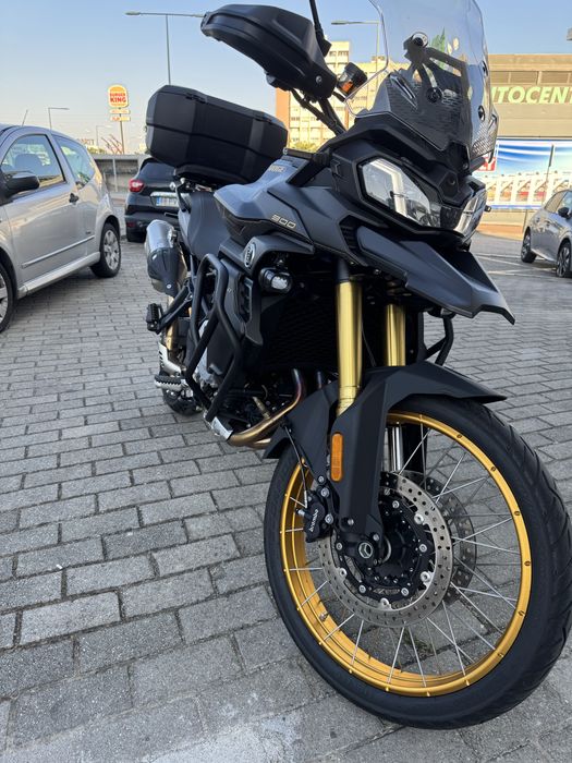 Vendo VOGE 900 DSX