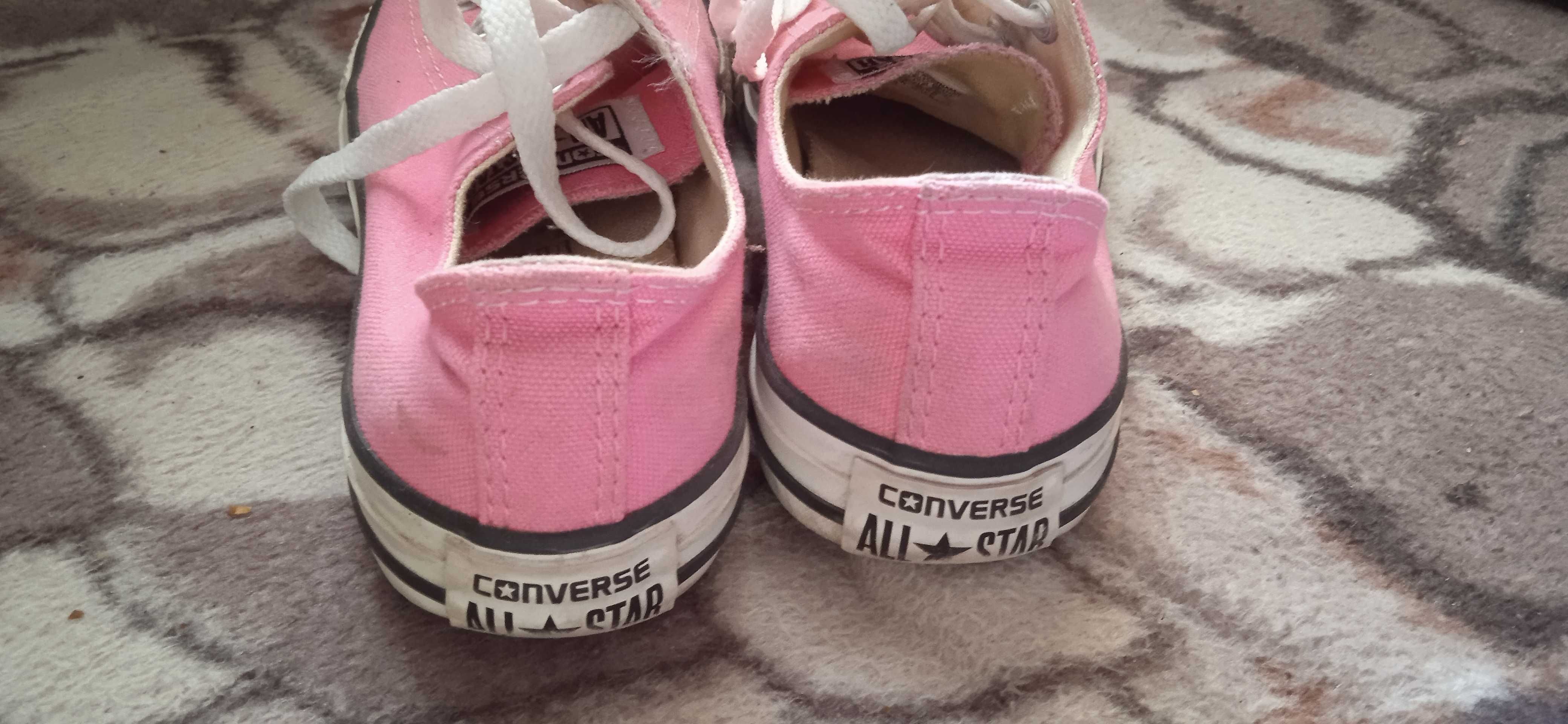 Кеды Converse 100% оригинал 35р. стелька 22 см в отличном состоянии