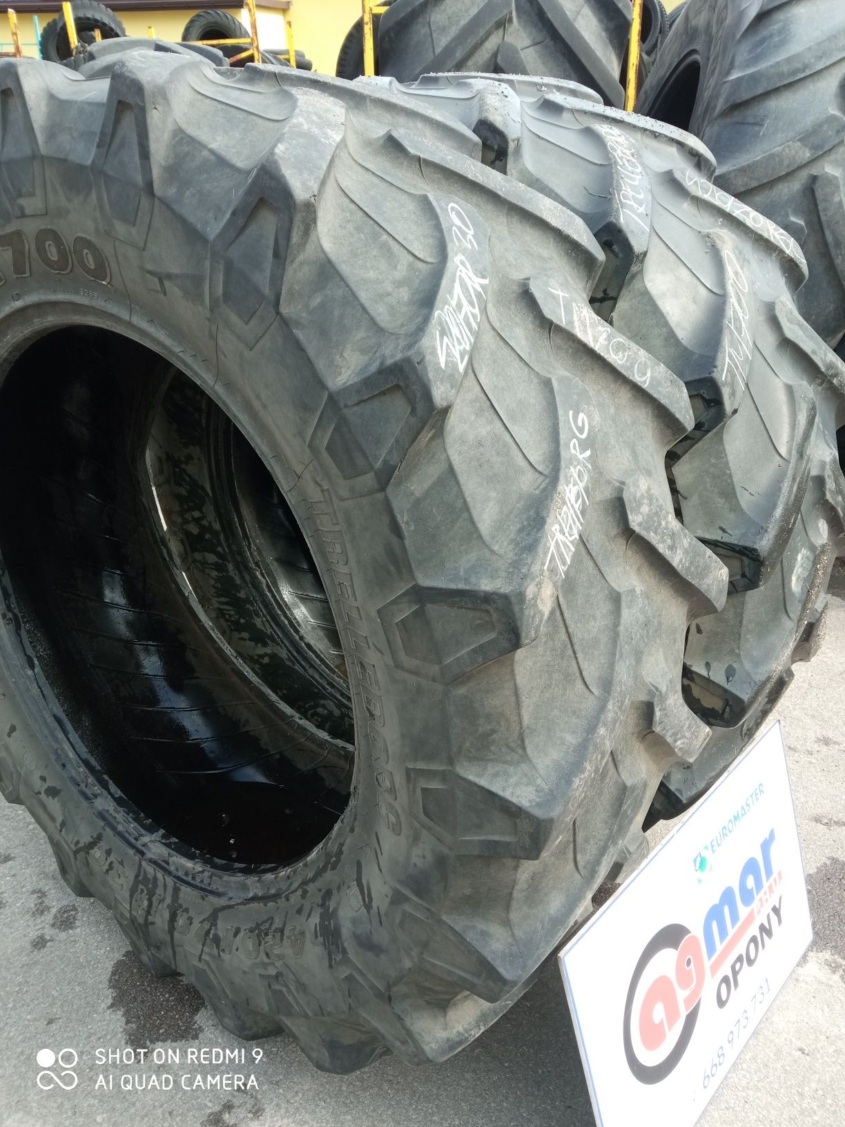 420/70R30 Trelleborg opony używane rolnicze para