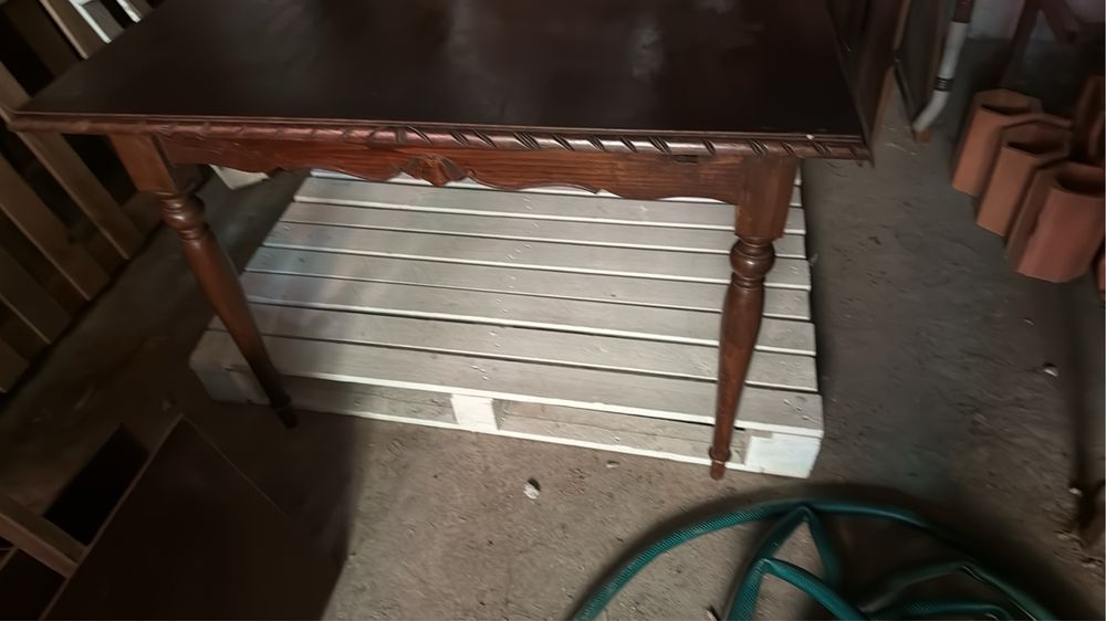 Mesa extensível 4 cadeiras 2 poltronas