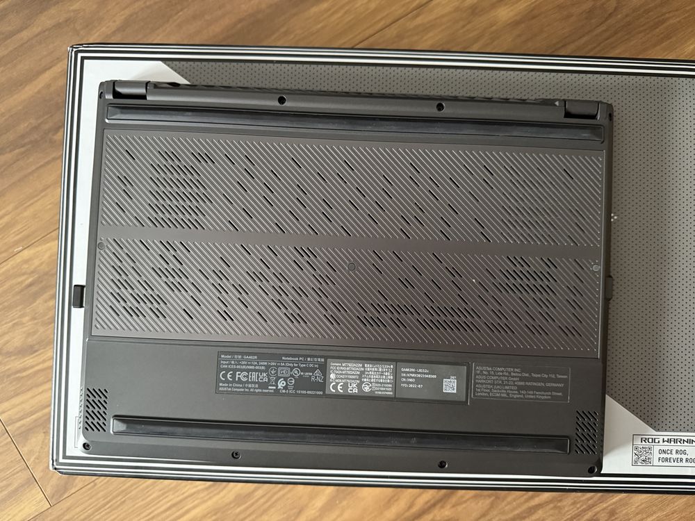 ASUS ROG Zephyrus G14 Ryzen 9/32GB RAM/RX6800S