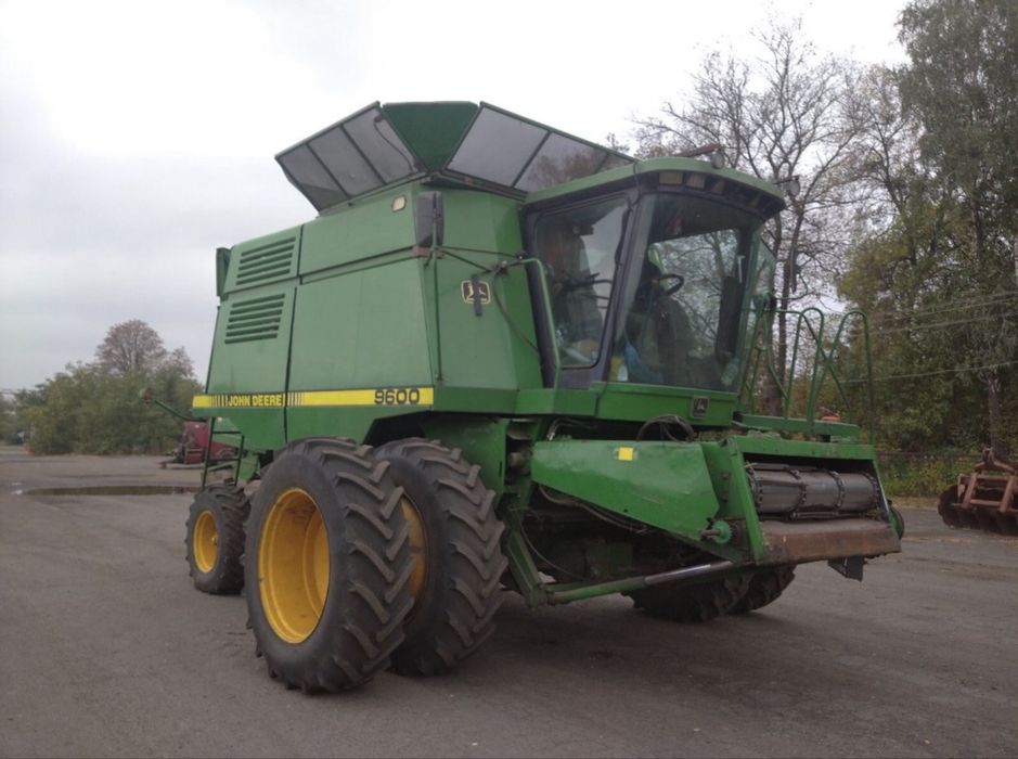 Продам комбайн John Deere 9600