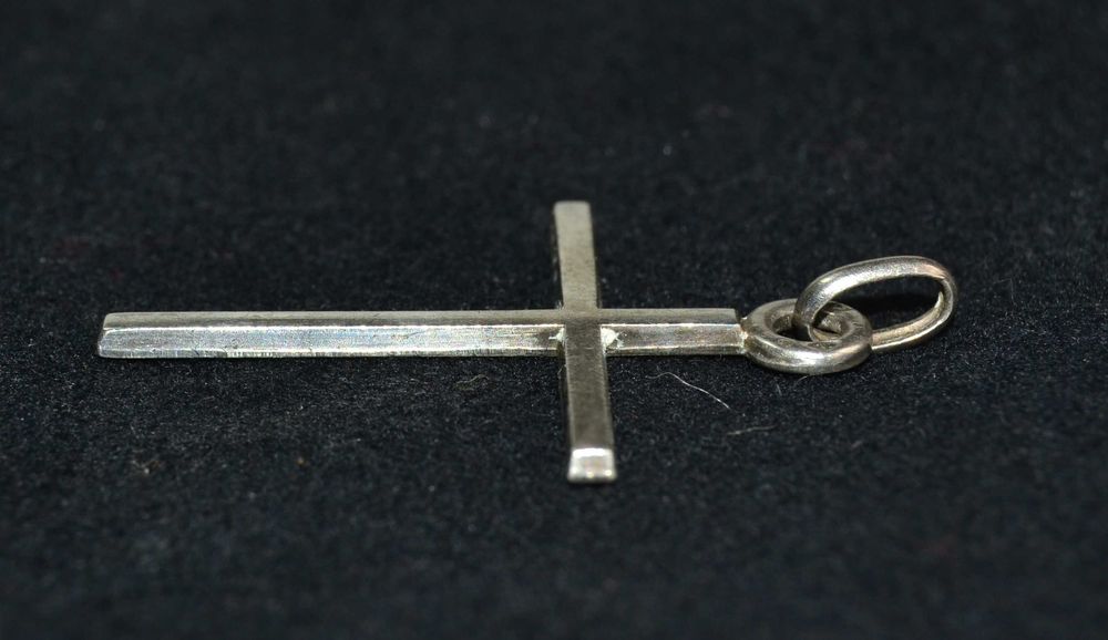 Crucifixo em Prata