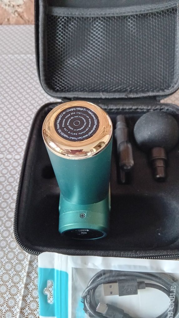 Pistolet do masażu