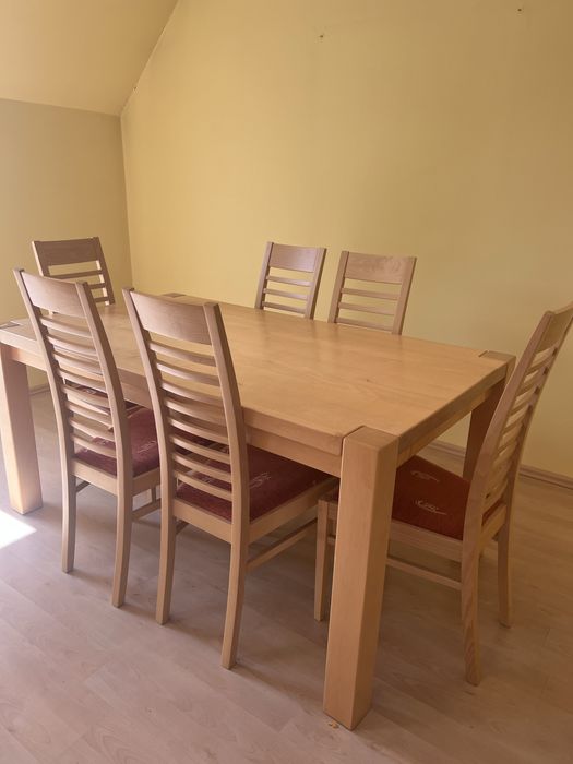 Stół z litego drewna