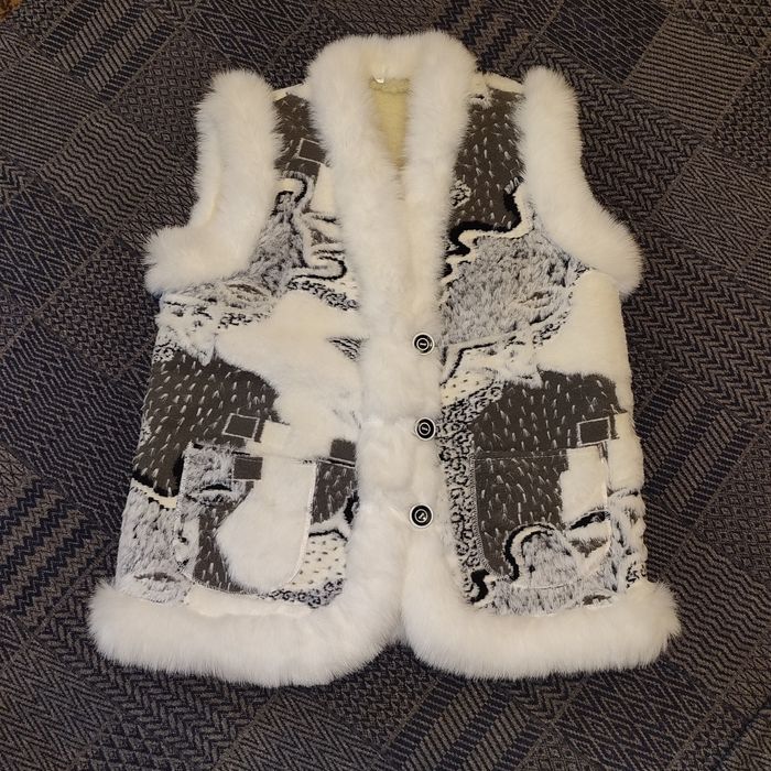 Жилетка з овчини нова