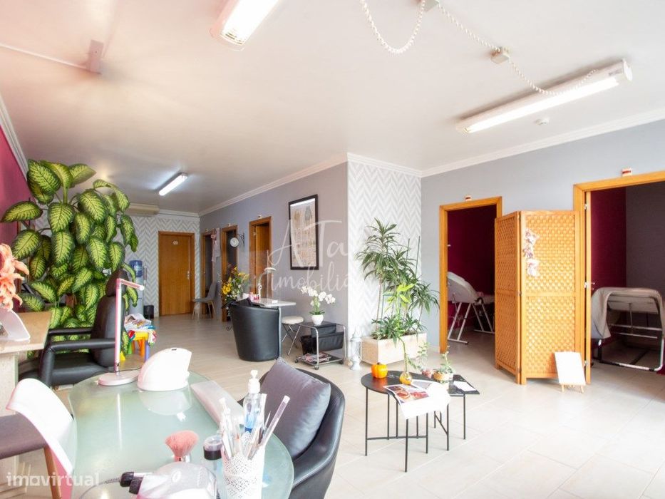 Loja para Instituto de Beleza