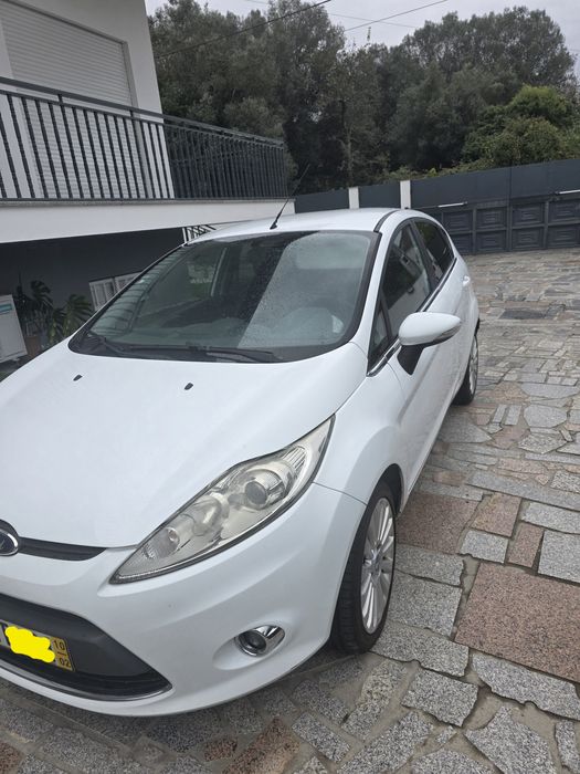Ford Fiesta 5 lugares