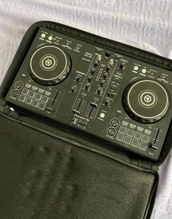 Kontroler DJ-ski Pioneer DDJ 400
