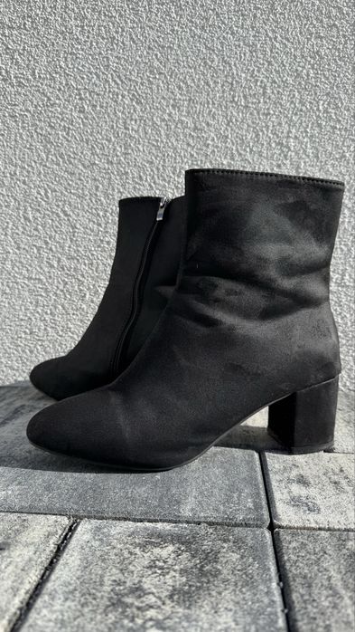 Czarne botki - rozmiar 41