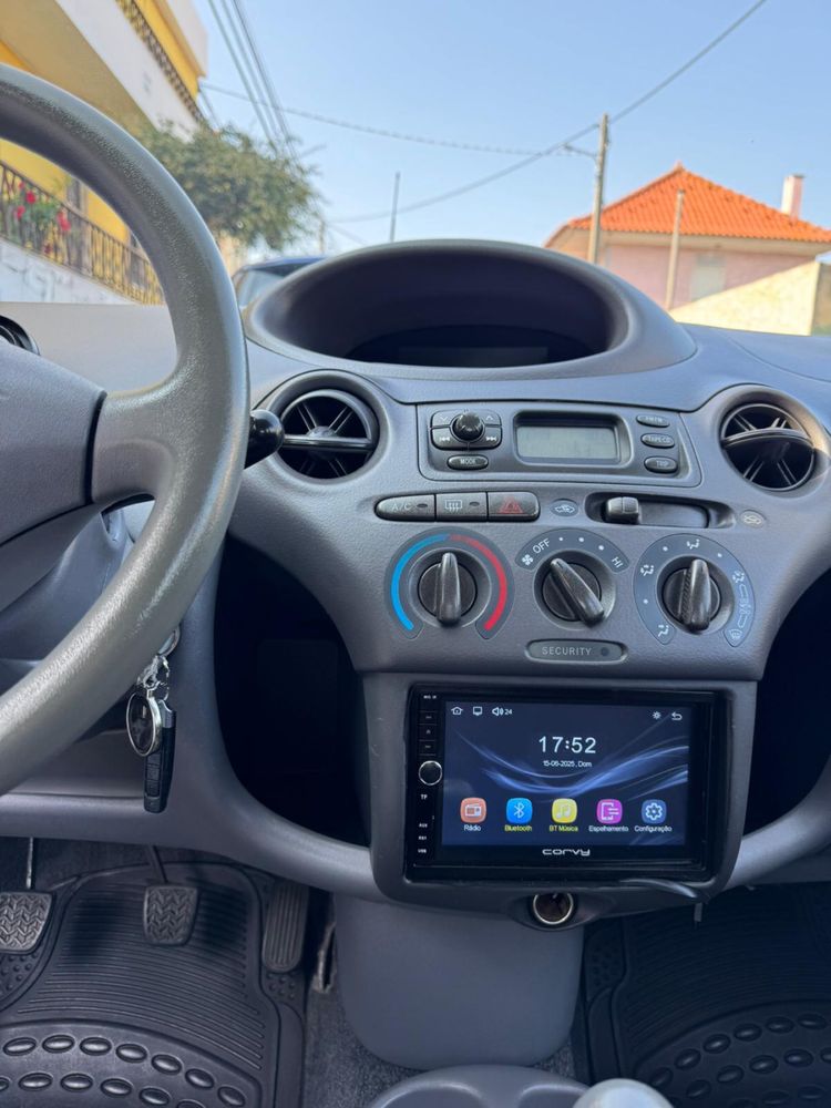 Toyota Yaris 1.0 VVTI 224.000KM Ler descrição