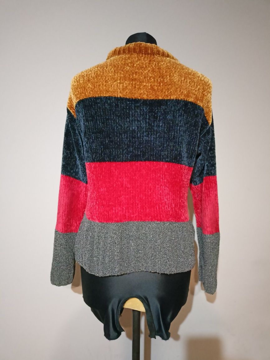 Kolorowy sweter damski rozmiar S/M, stan bardzo dobry, sweter w paski,