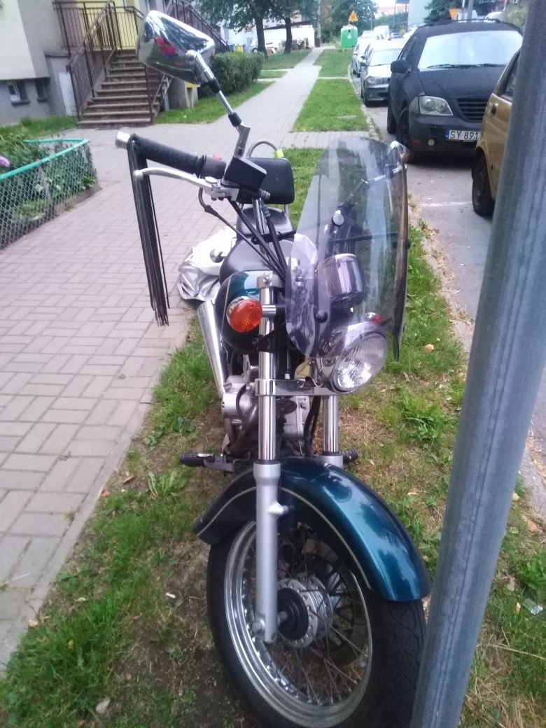 Suzuki marauder 125