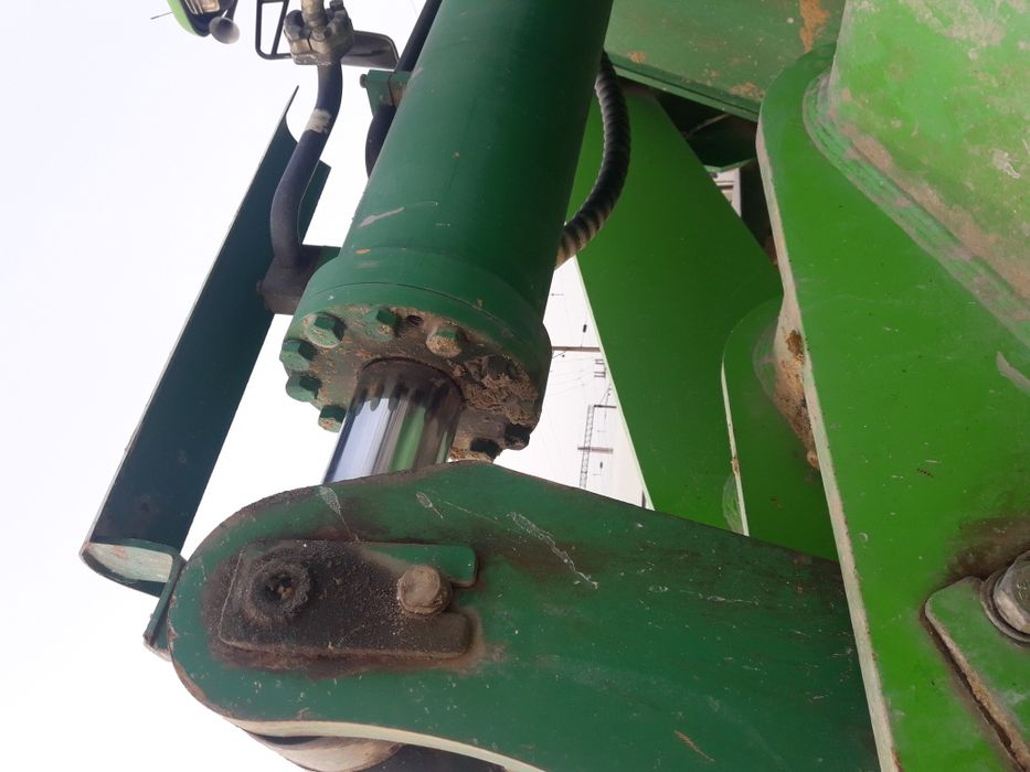 Продам Фронтальный погрузчик ОБМЕН.