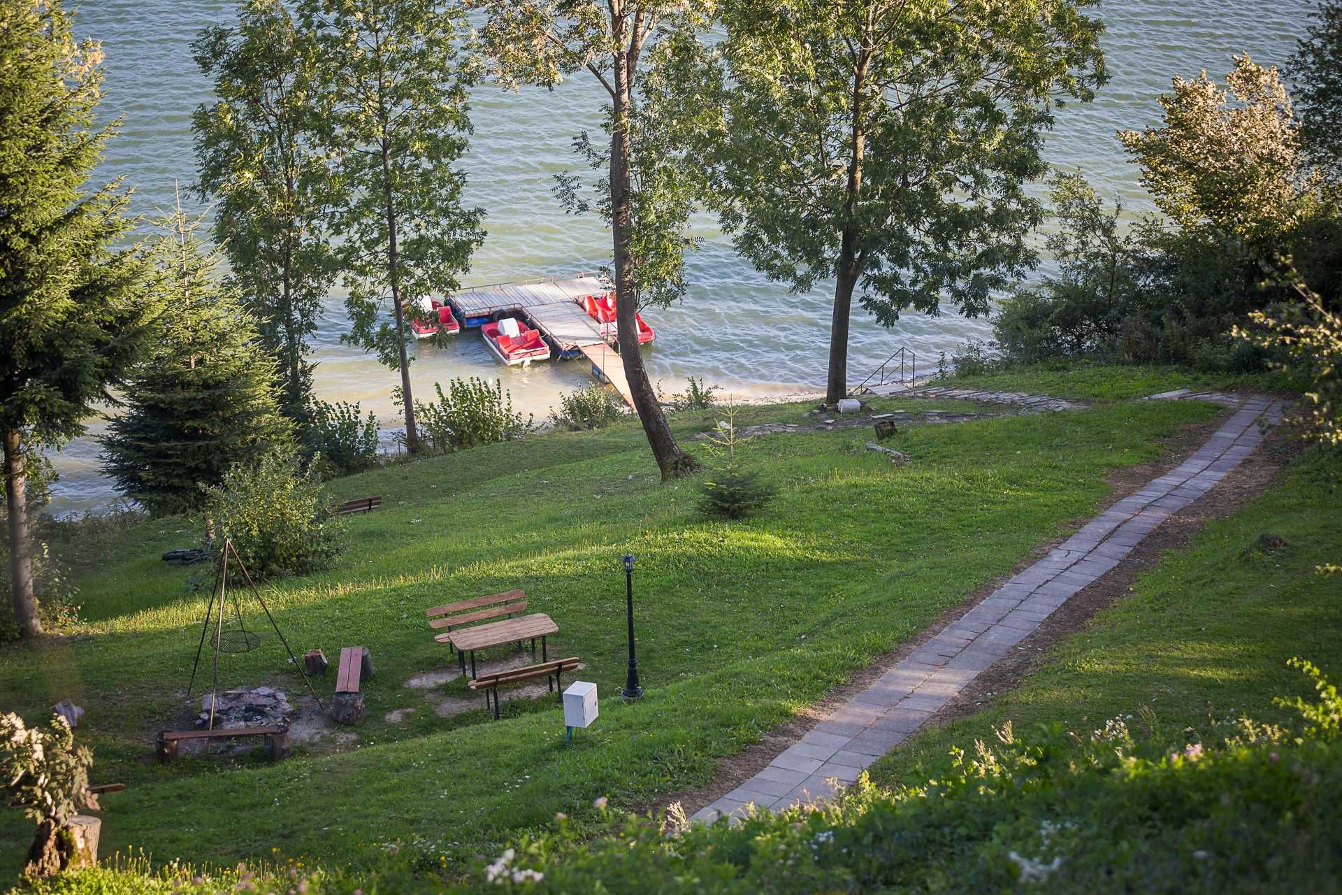 Domki i pokoje nad Jeziorem Solińskim  Polańczyk "Panorama"