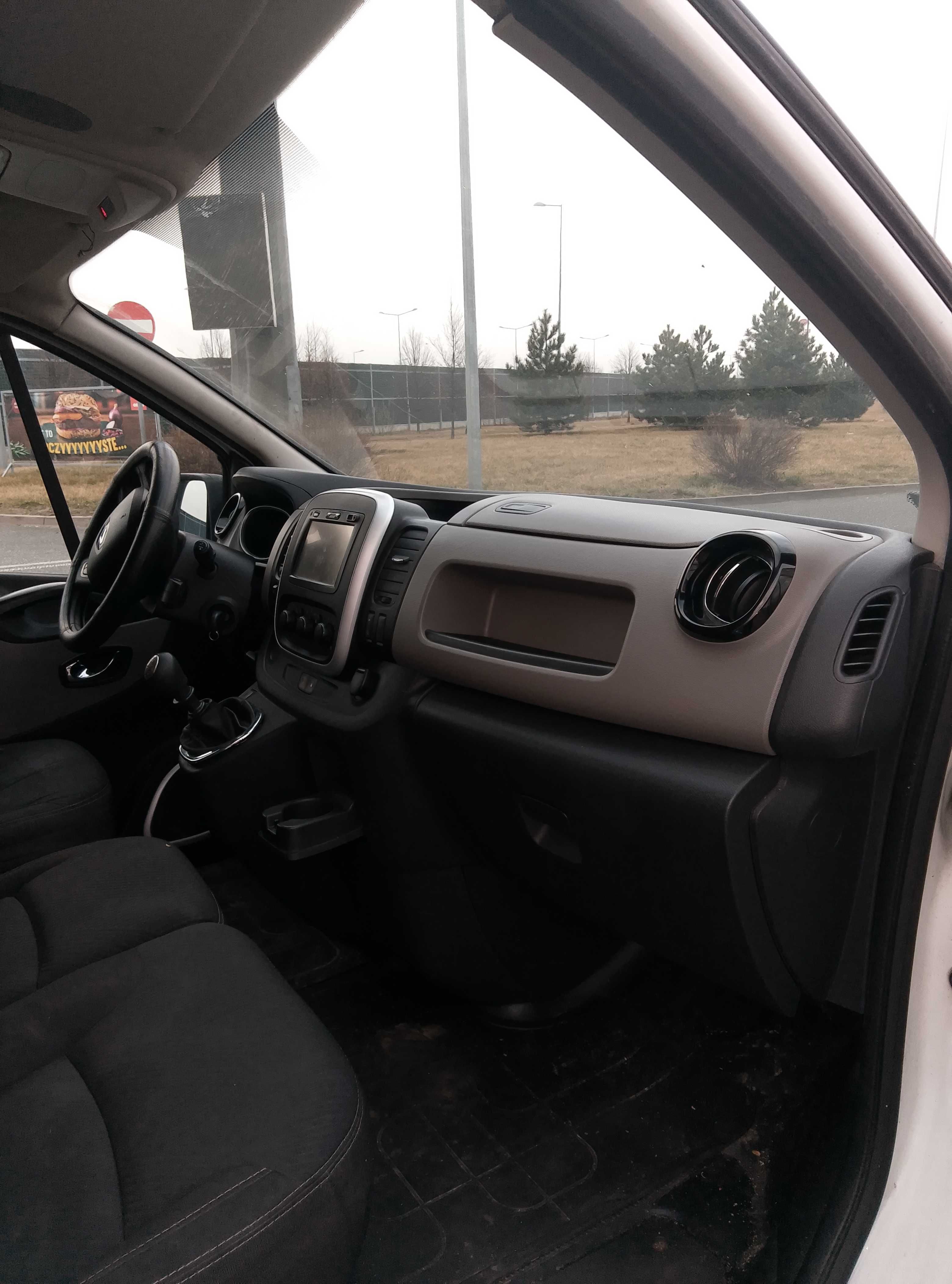 PODŁUŻNICA LEWA PRAWA trafic III vivaro b części