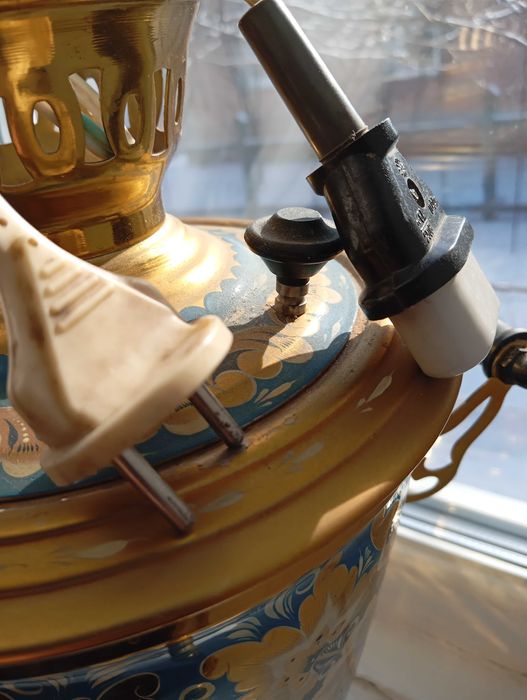 Самовар електричний вінтажний