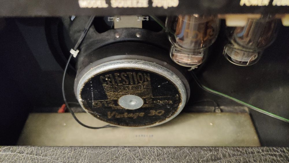 Engl Squeeze 50 Germany Ламповий комбо Підсилювач Celestion 8 ом 6L6GC