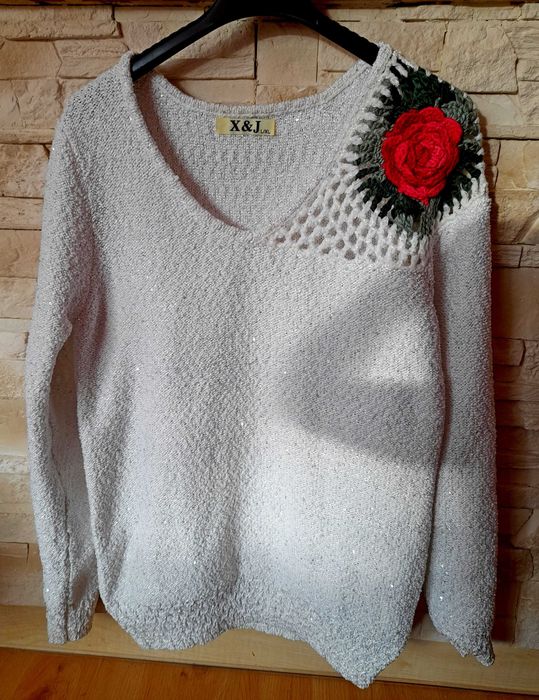 Sweter błyszczący roz. L