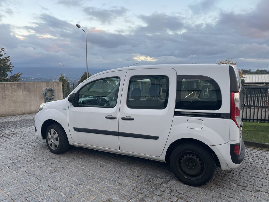 Renault kangoo 1.5 DCI 5 lugares