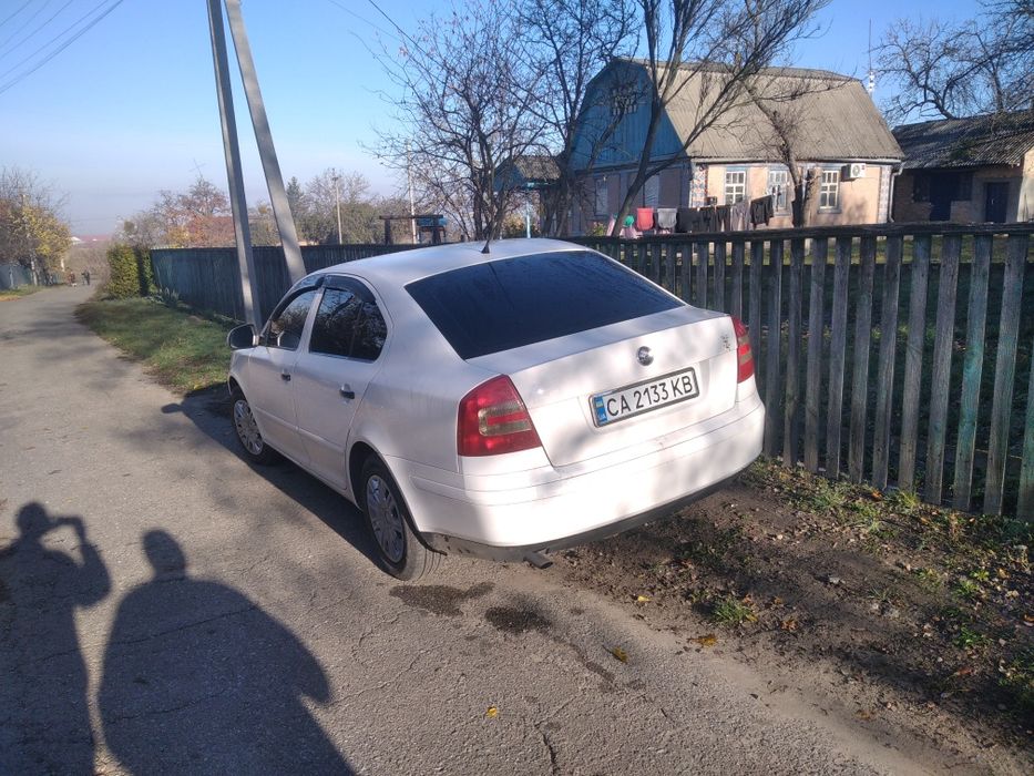 /// Шкода Октавія///