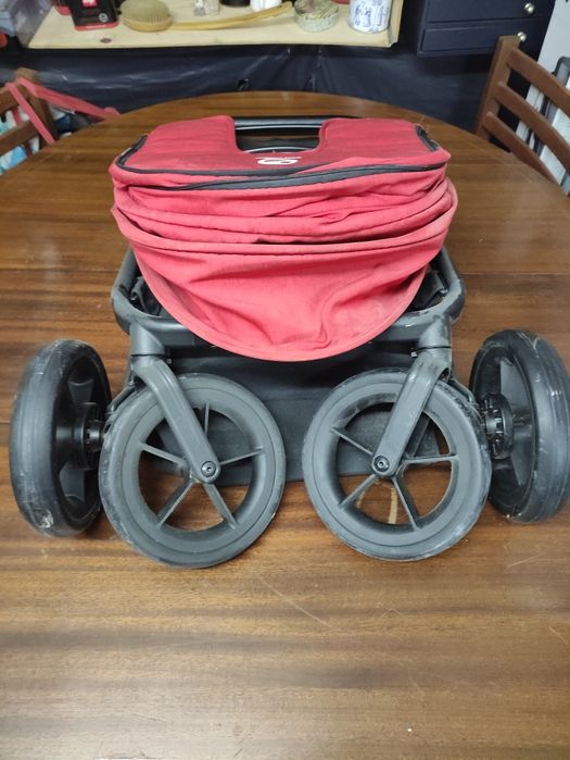 Carrinho de bebê topo de gama