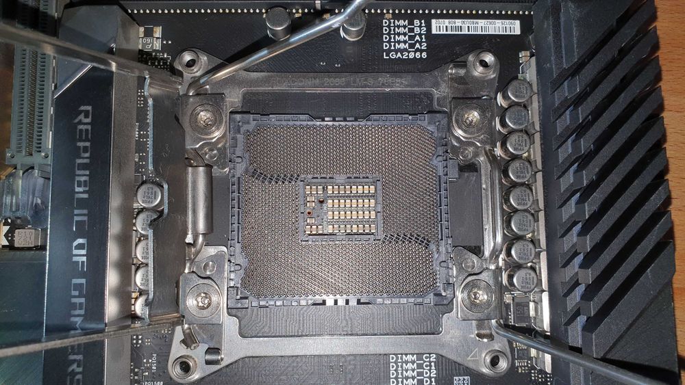 ASUS ROG Rampage VI Extreme + i9 7900x