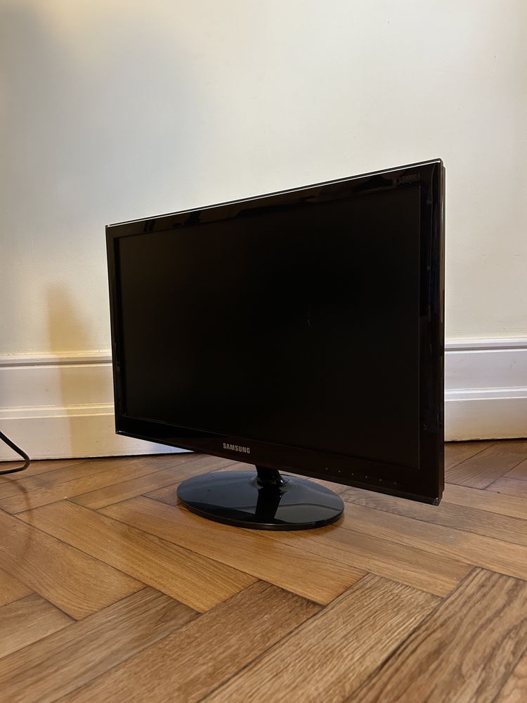 Monitor Samsung  P2450H 24 cale