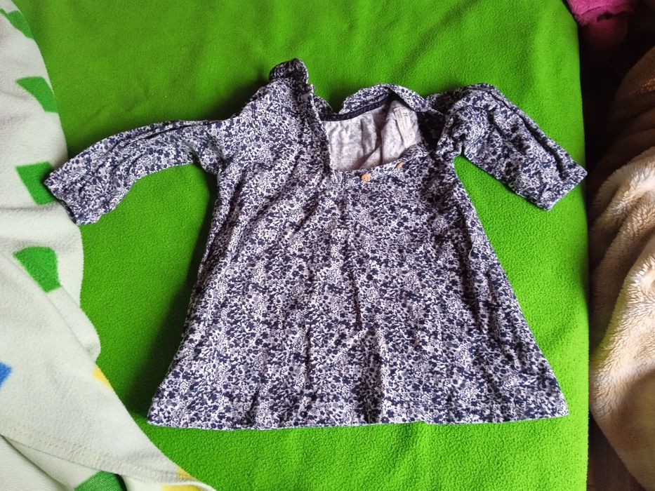 Vestido floral 9/12 meses