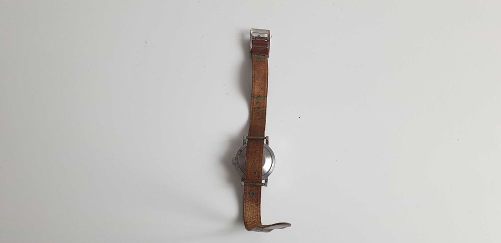 Starocie z Gdyni - Zegarek damski ZARIA na chodzie