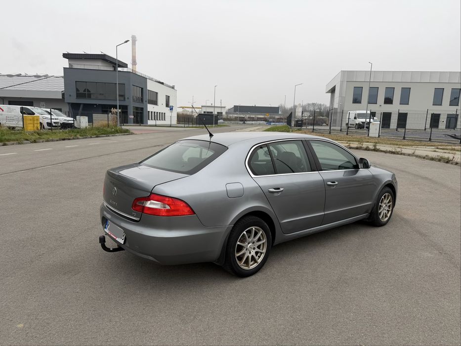 Skoda SuperB 1.9tdi Skóra! Hak!
