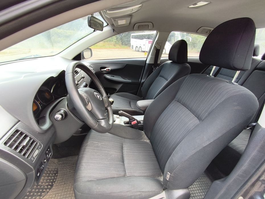 Toyota Corolla 2010r 1.6 Benz salon PL 146tys km Gwarancja komis