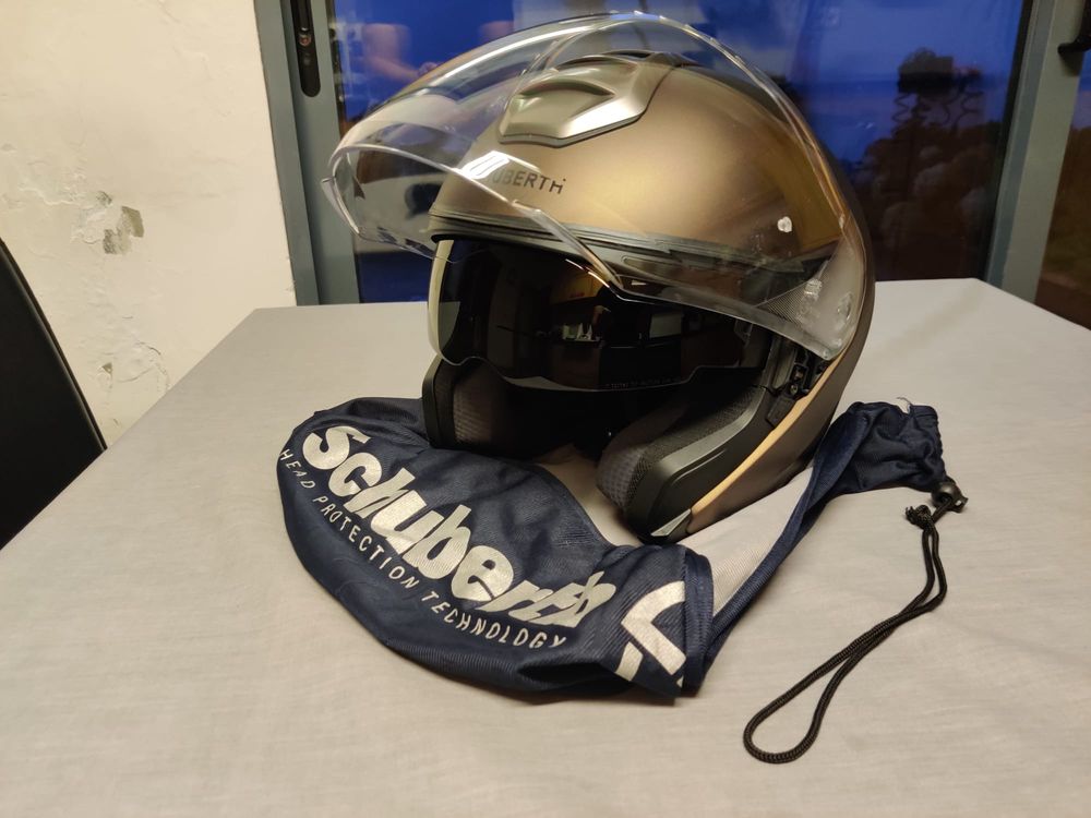 Vendo capacete Schuberth M1