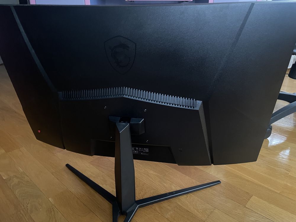 Монітор ігровий msi g32c4x