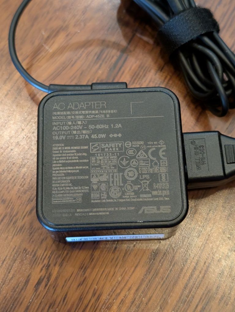 Wifi 6 роутер ASUS RT-AX880 (A1.1)
