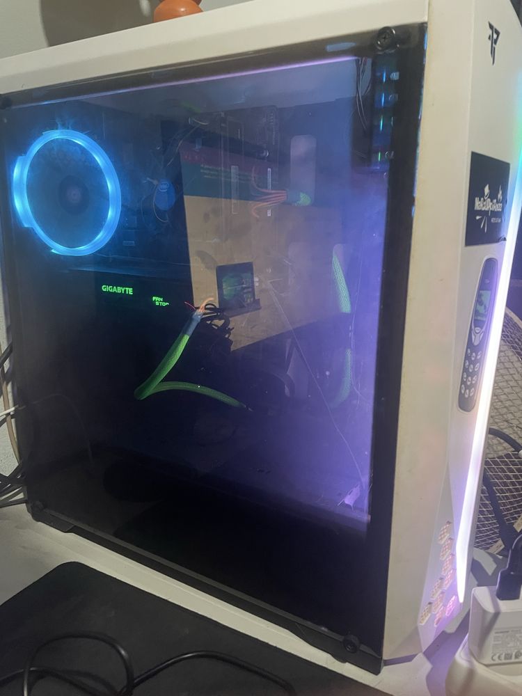 PC GAMER! Gtx 1050 ti/I5-10400f/16gb ram