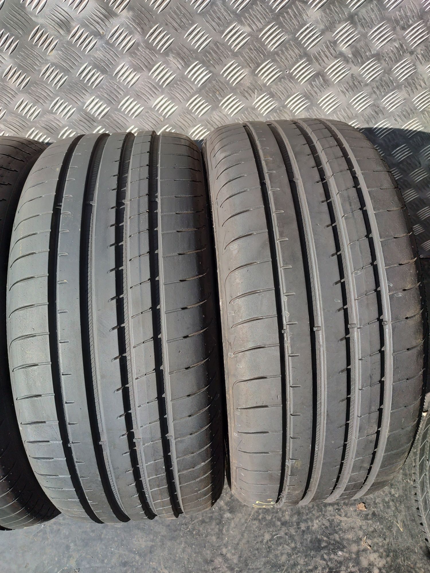 235/45/1898Y Goodyear Eagle F1 2023 i 2021