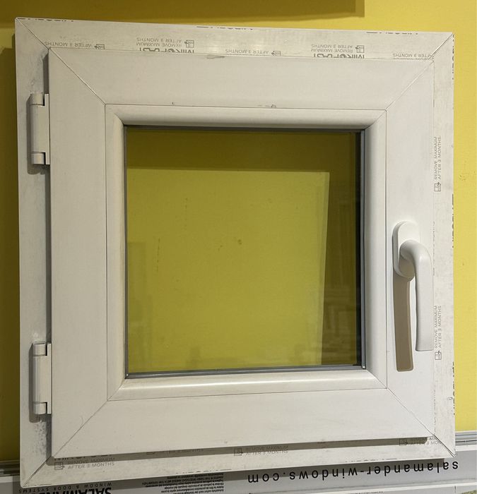 Okno PCV nowe 70 x 40, białe, dostępne od ręki! Inne rozmiary!