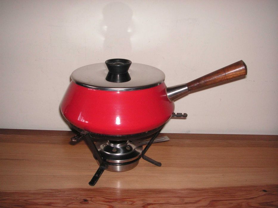 Fondue - Azul, Inox e Vermelho