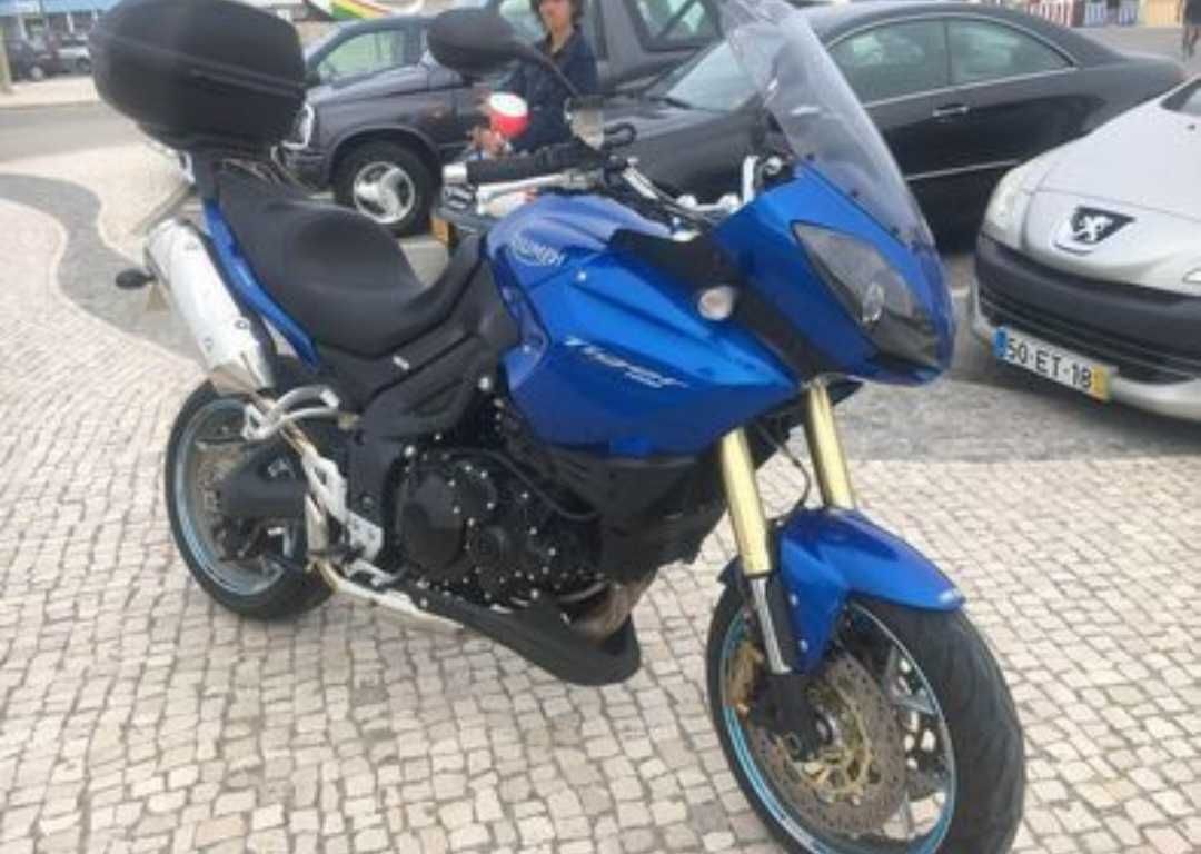 Triumph Tiger 1050