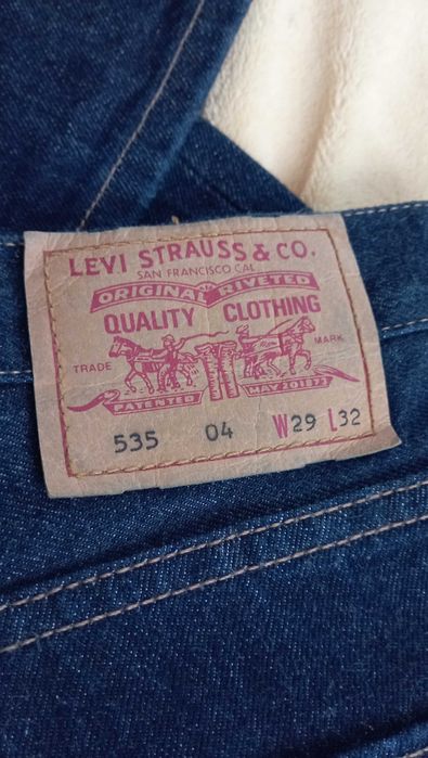 spodnie Levis W29 L32 model 535 Levi's, wysoki stan