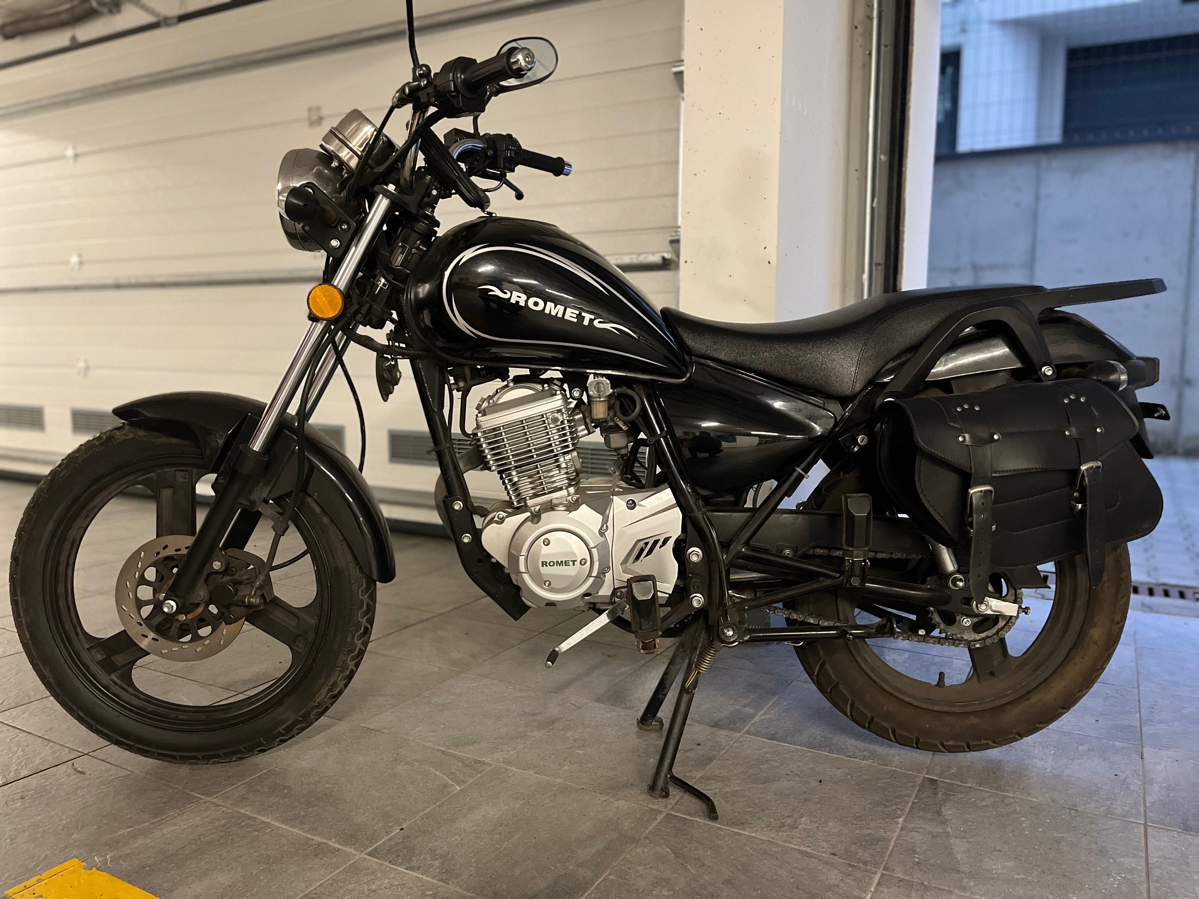 Romet soft chopper 125 CC na kat.B z przebiegiem 8000 km