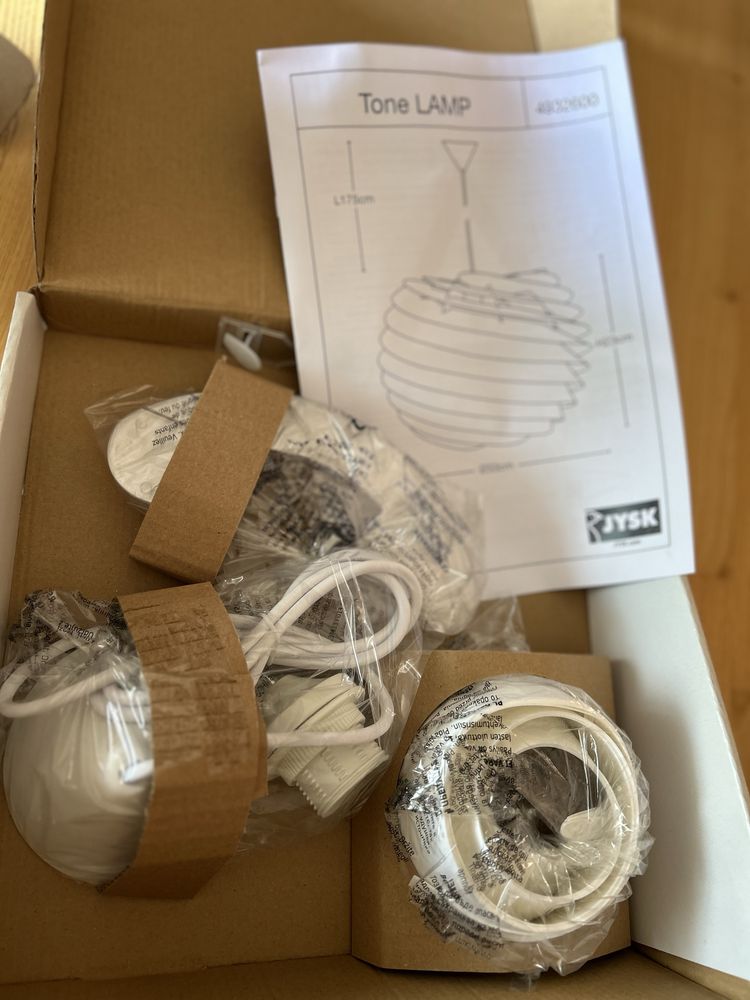 Lampa wiszaca biała TONE Jysk nowa
